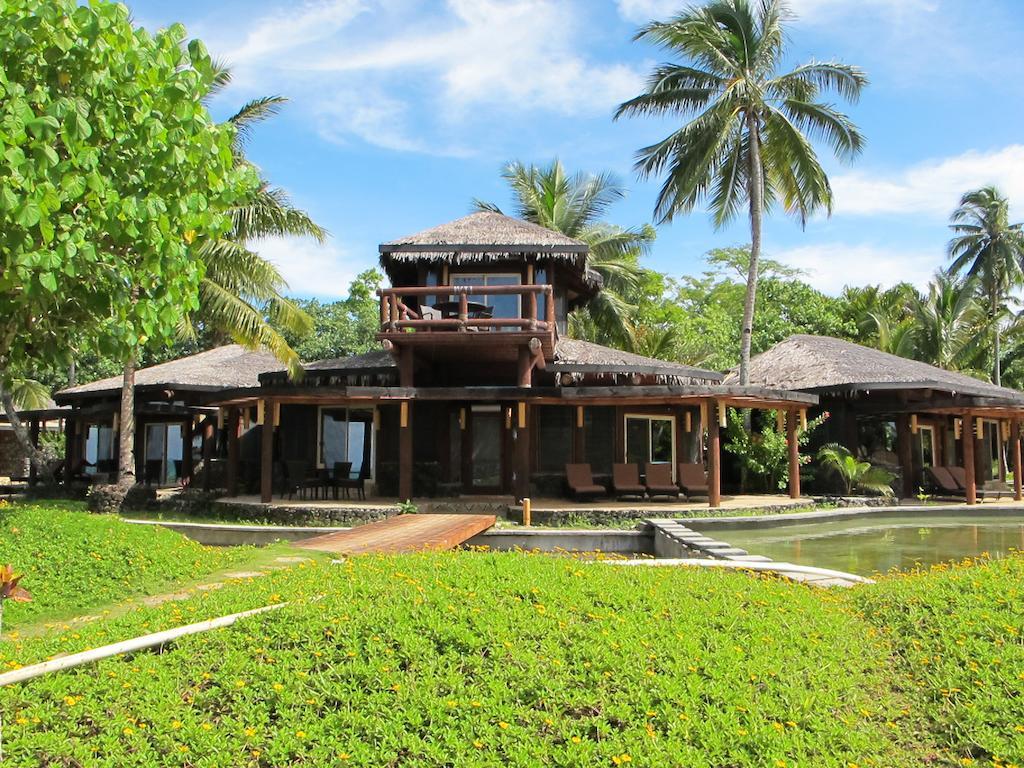 Coconuts Beach Club Resort And Spa Fausaga Exterior foto